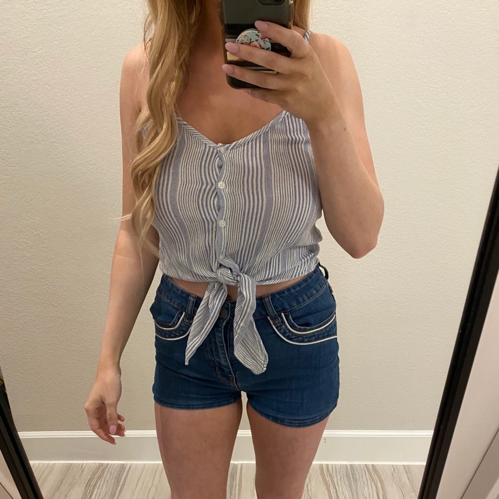 H&M tie crop top